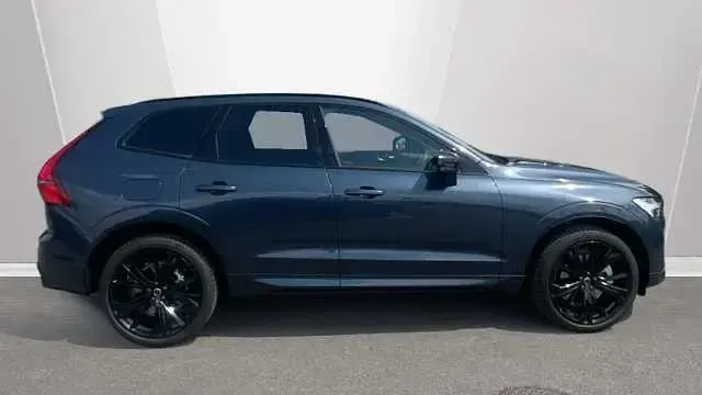 New Volvo XC60 Plus 250 HP (183 kW) 2026 White SUV
