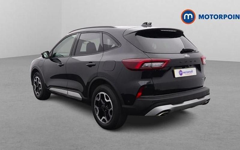 Begagnad Ford Kuga Active 242 HK (177 kW) 2026 SUV