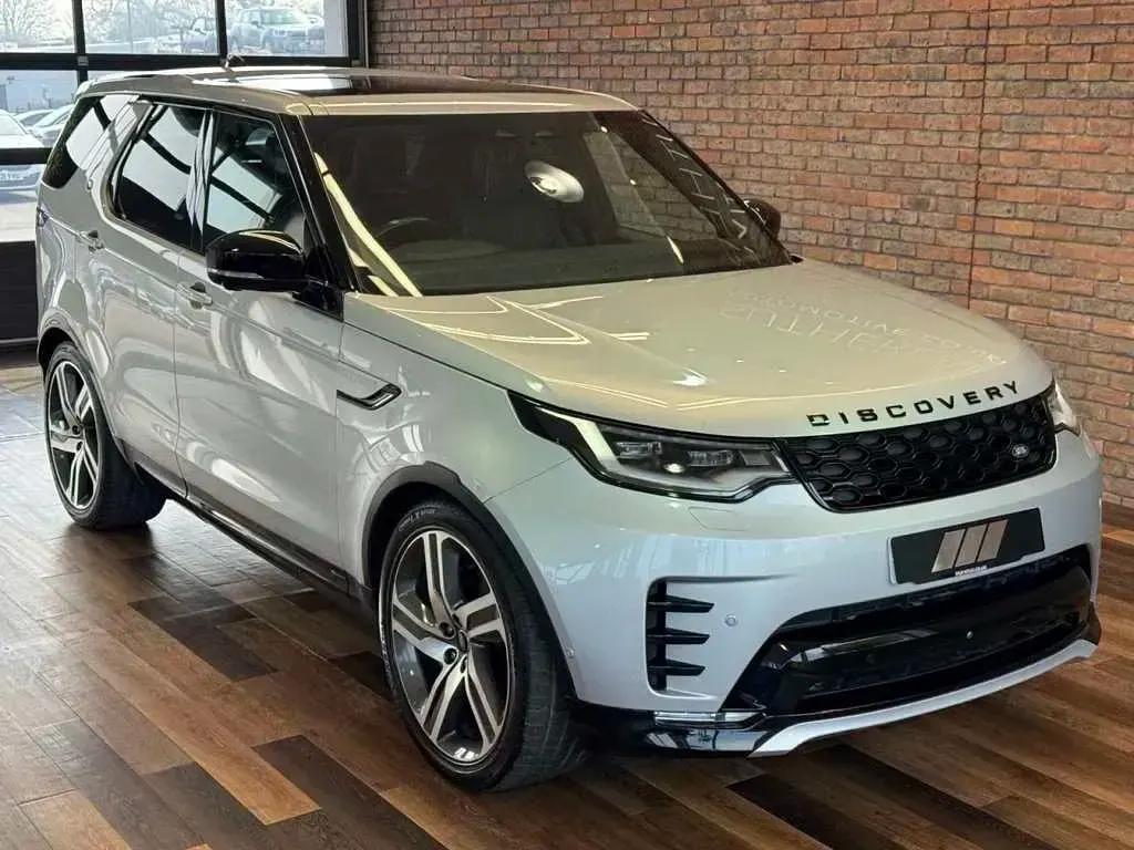 Used Land Rover Discovery HSE Dynamic 2021 Silver SUV