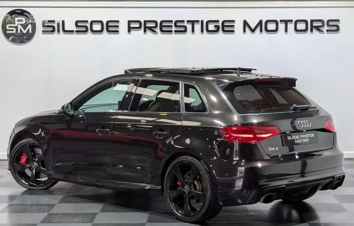 Used Audi RS3 Sportback Design 367 HP (269 kW) 2016 Black Hatchback