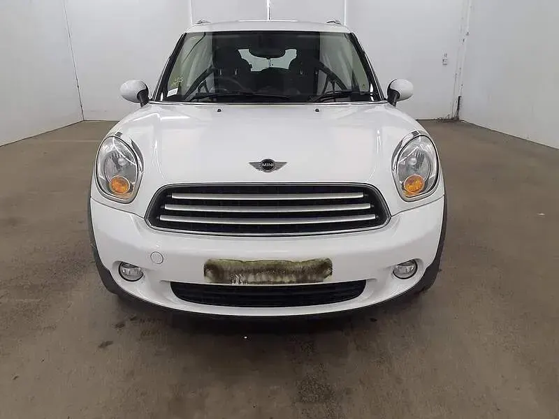 Used Mini Cooper D 2012 White Hatchback