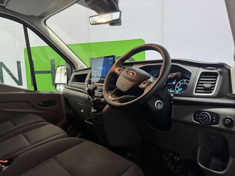 Used Ford Transit Limited 130 HP (95 kW) 2024 Silver Van