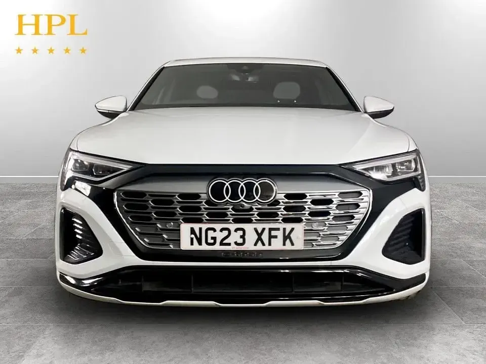 Used Audi Q8 e-tron S-Line 11 kW (15 HP) 2023 White SUV