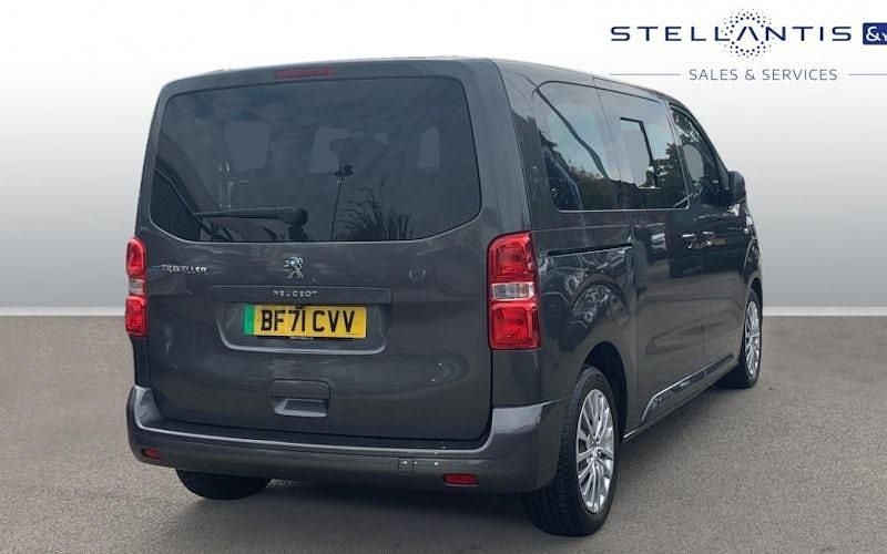 Used Peugeot e-Traveller Active 100 kW (136 HP) 2021 Grey MPV