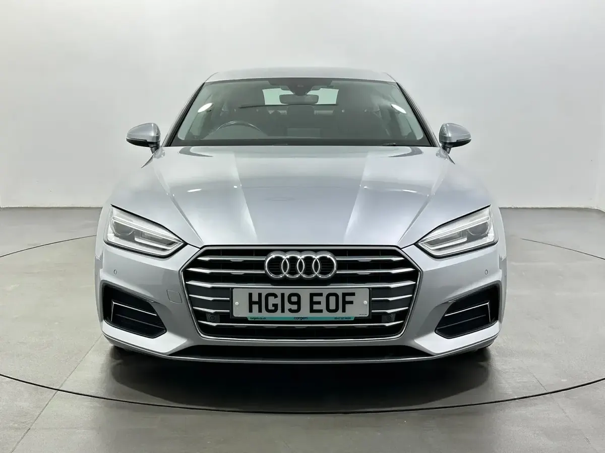Used Audi A5 Sportback Sport 190 HP (139 kW) 2019 Silver Hatchback