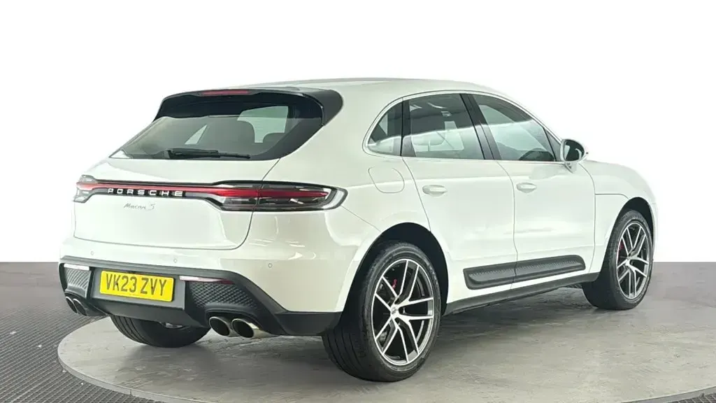 Used Porsche Macan 380 HP (279 kW) 2023 White SUV