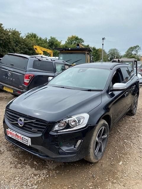 Black Used 2015 Volvo XC60 R-Design SUV | £3,250 - Image 1/4