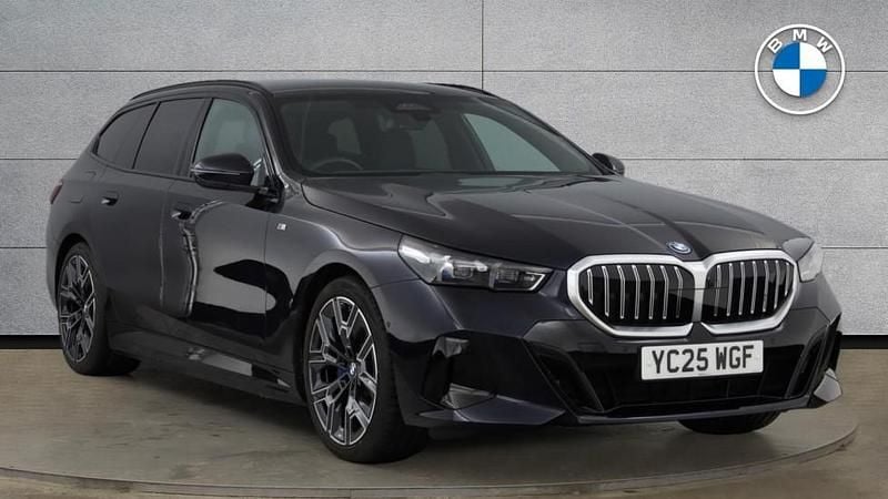 Used BMW 530e M Sport 295 HP (216 kW) 2025 Black Estate