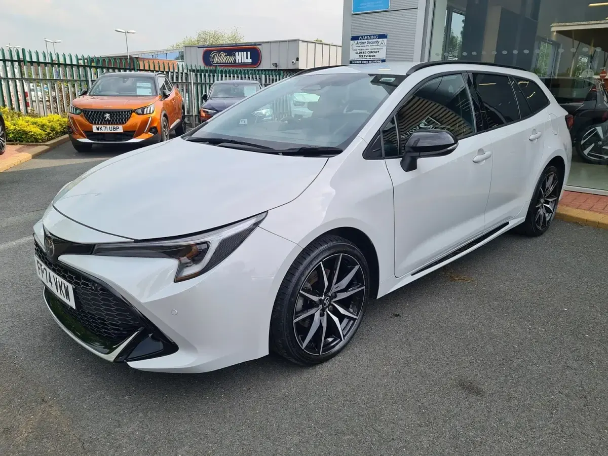 Used Toyota Corolla Sport 2024 Ash grey Estate