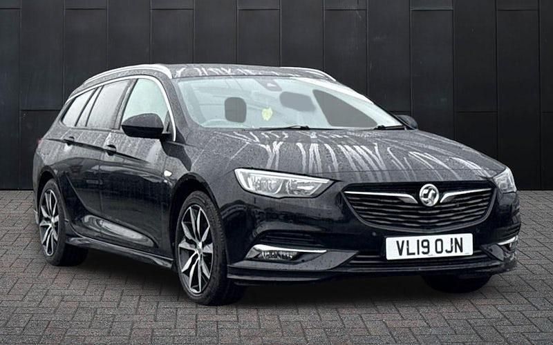 Used Vauxhall Insignia SRi 136 HP (100 kW) 2019 Black Estate
