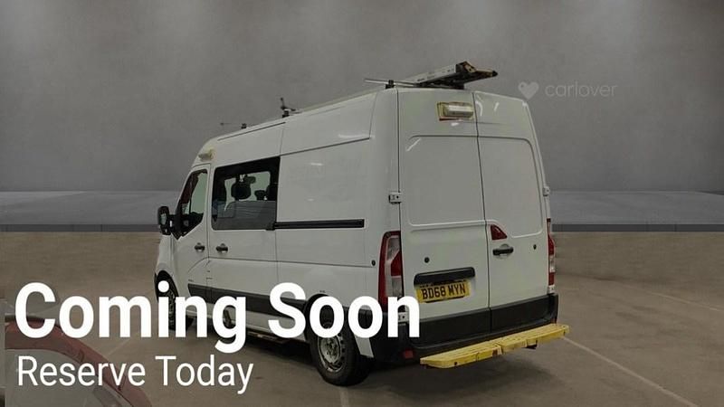 Used Vauxhall Movano 130 HP (95 kW) 2019 White MPV