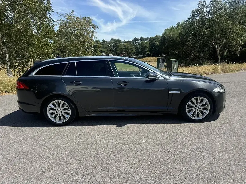 Used Jaguar XF 2013 Grey Estate