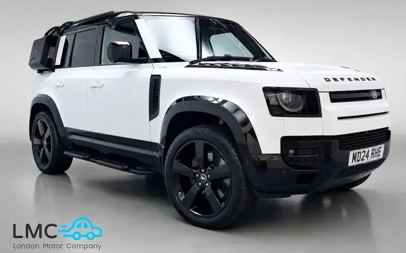 Used Land Rover Defender HSE Dynamic 300 HP (220 kW) 2024 SUV