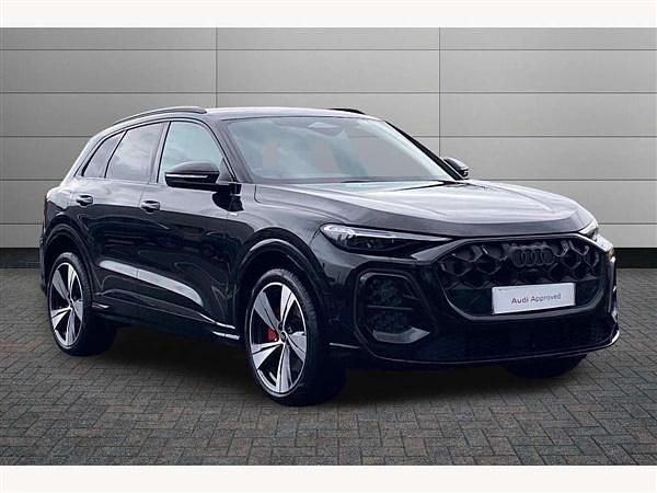 Mythos black New 2025 Audi Q5 Advanced SUV | £64,995 - Image 1/4