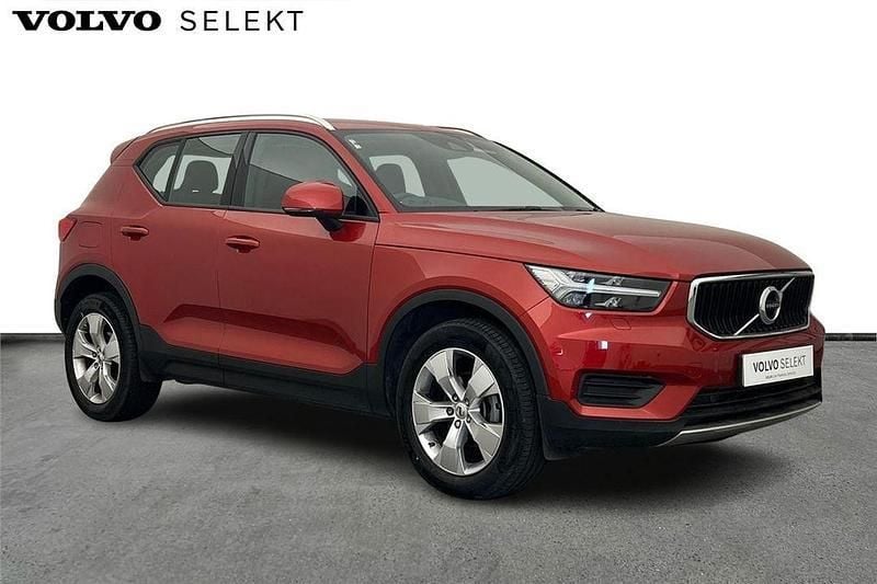 Red Used 2021 Volvo XC40 Momentum SUV | £20,750 (Fair price) - Image 1/3