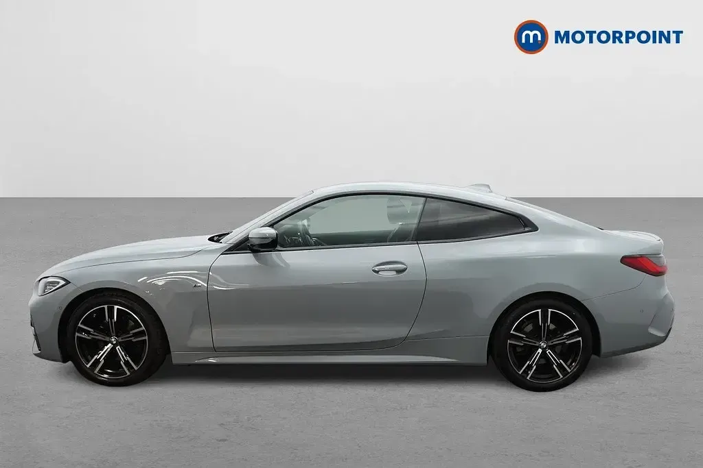 Usado BMW 420 M Sport 2022 Cinzento Coupé
