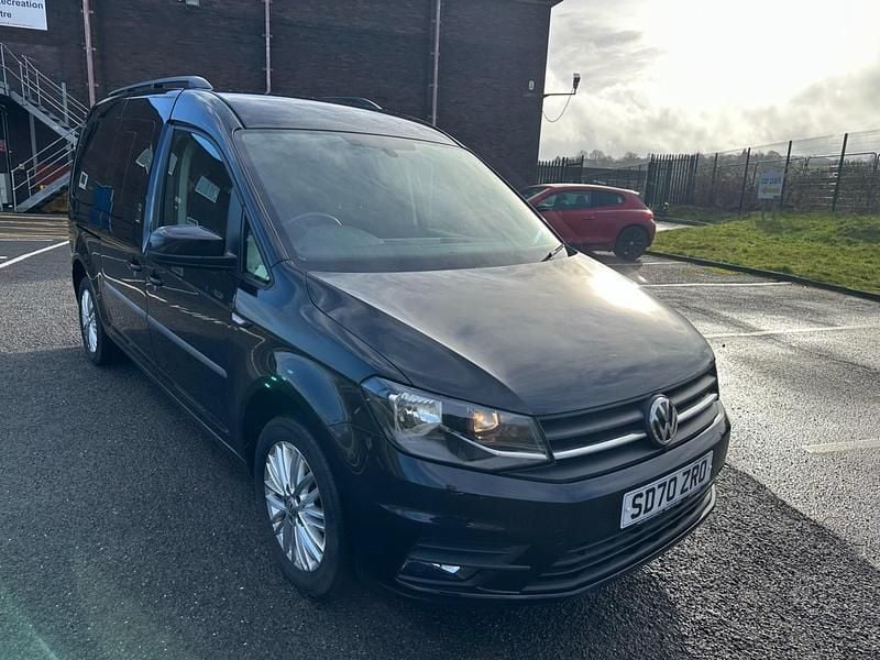 Used VW Caddy Maxi Life Life 102 HP (75 kW) 2020 Black MPV