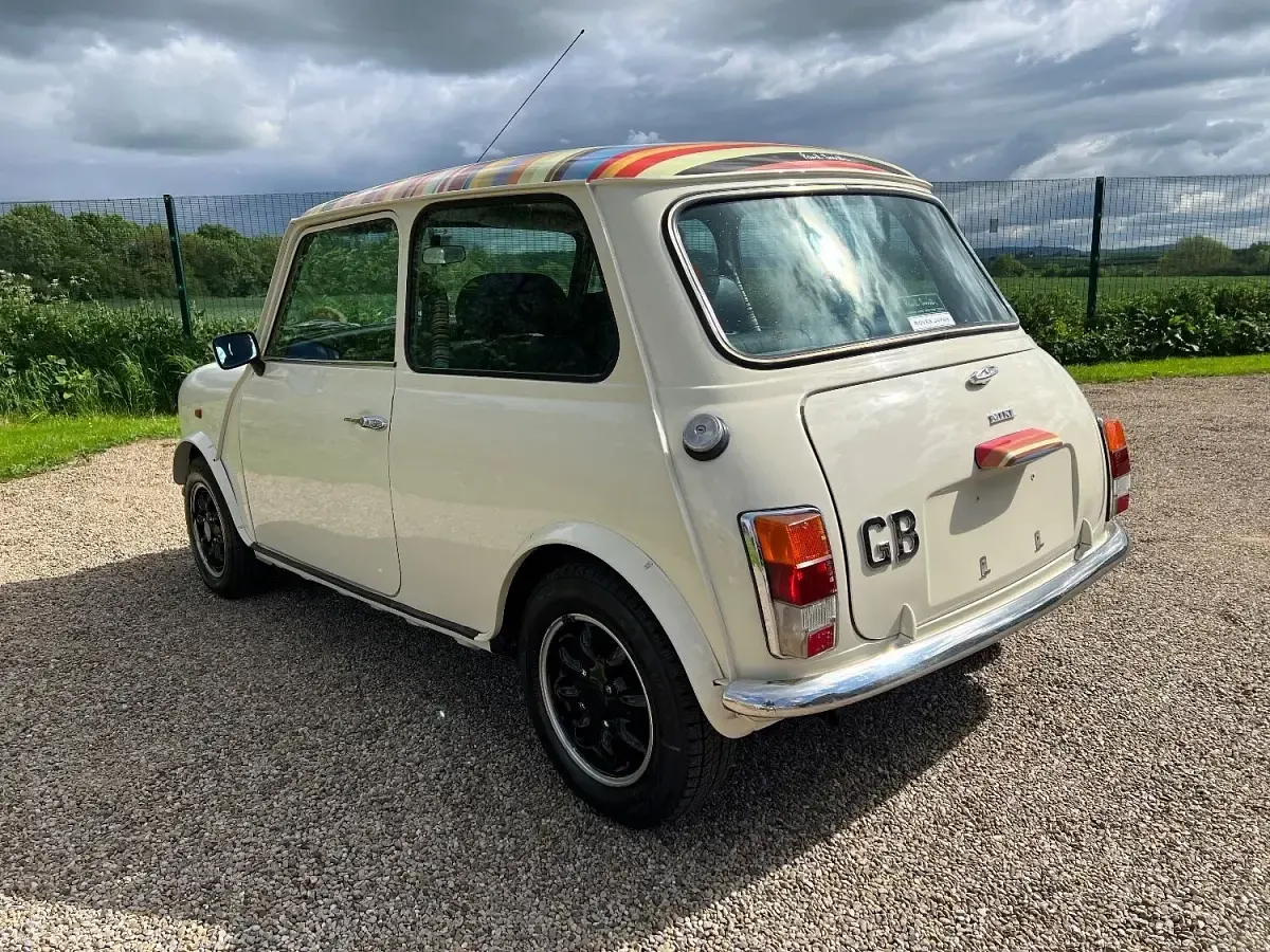 Used Rover Mini 50 HP (36 kW) 1998 White
