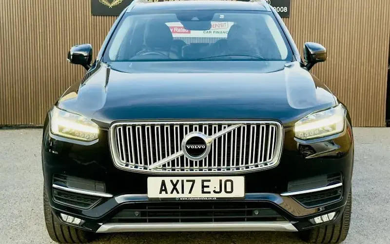 Used Volvo XC90 Inscription 235 HP (172 kW) 2019 SUV