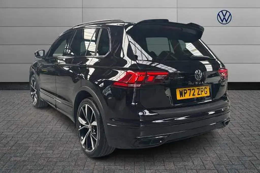 Used VW Tiguan R-line 190 HP (139 kW) 2022 Black SUV