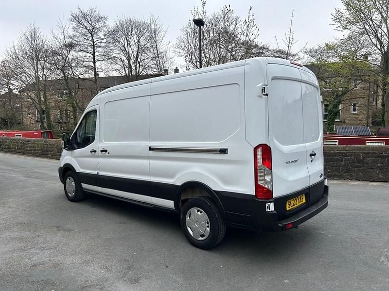 Used Ford Transit 105 HP (77 kW) 2022 White Van