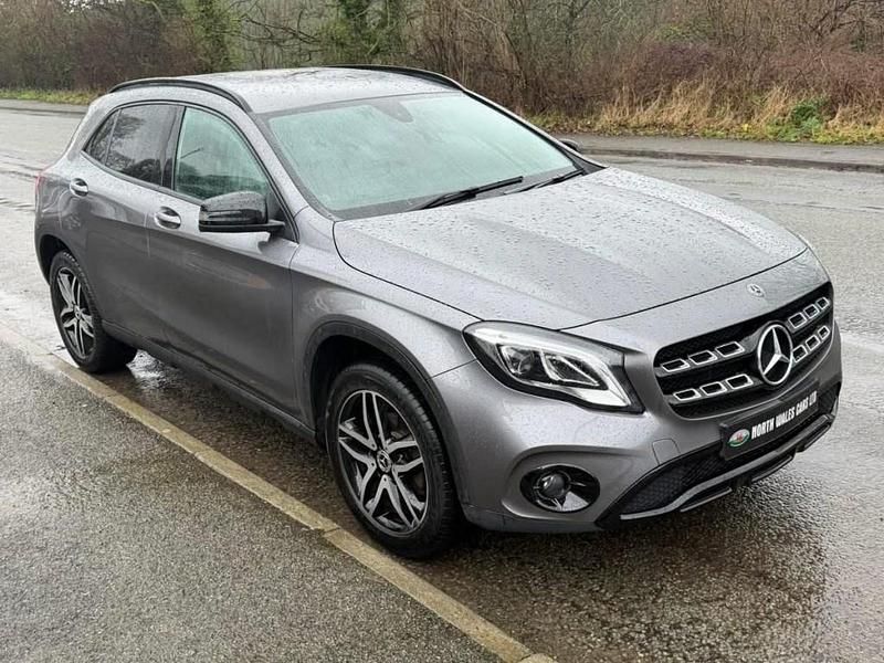 Used Mercedes GLA180 Urban 122 HP (89 kW) 2018 Grey SUV