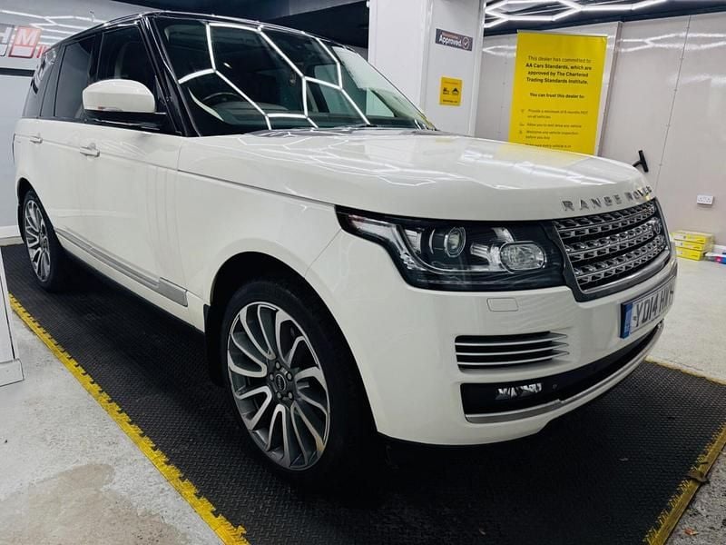 White Used 2014 Land Rover Range Rover Autobiography SUV | £19,550 (Good price) - Image 1/4