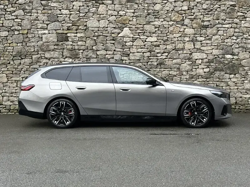 Used BMW i5 Comfort Edition 442 kW (601 HP) 2026 Grey Estate