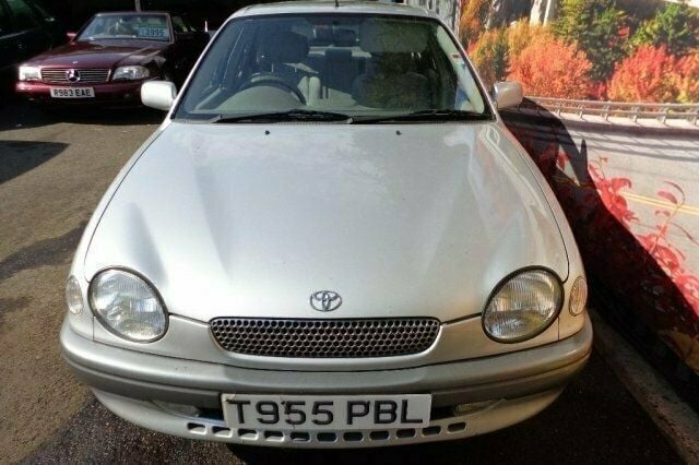 Used Toyota Corolla 1999 Hatchback