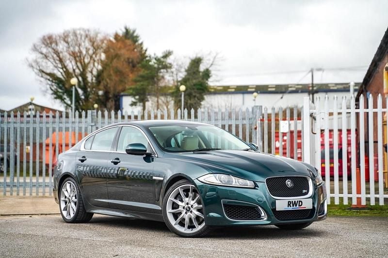 Used Jaguar XFR Supercharged 510 HP (375 kW) 2013 Green Sedan