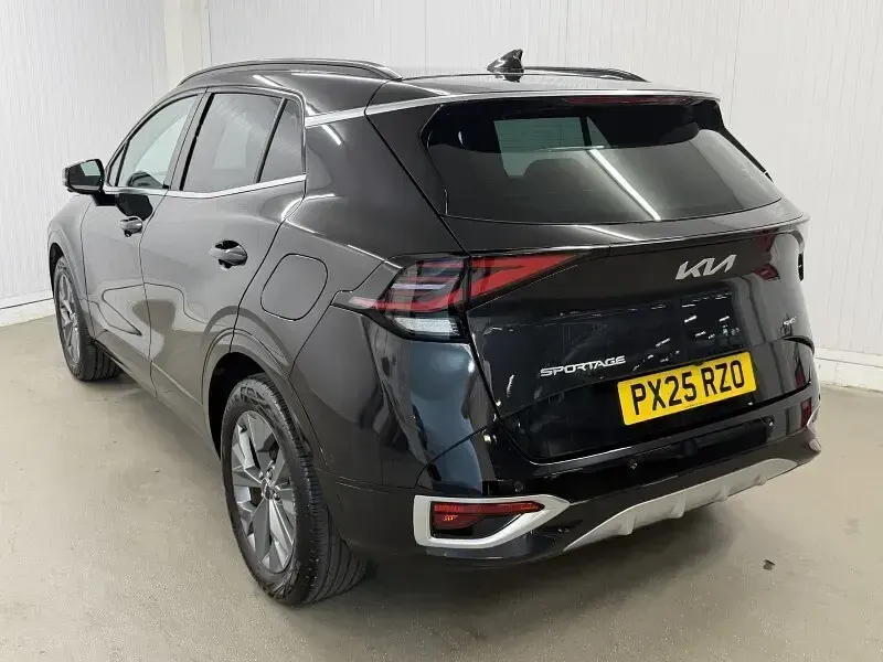 Used Kia Sportage GT-Line S 136 HP (100 kW) 2025 Black SUV
