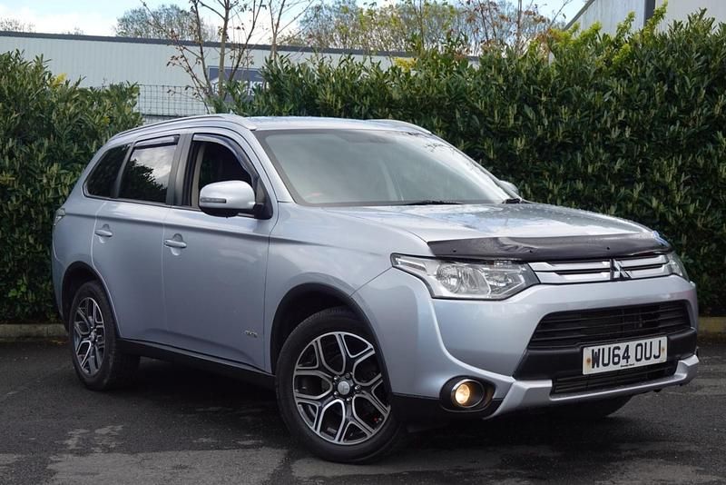Used Mitsubishi Outlander 2014 Silver SUV