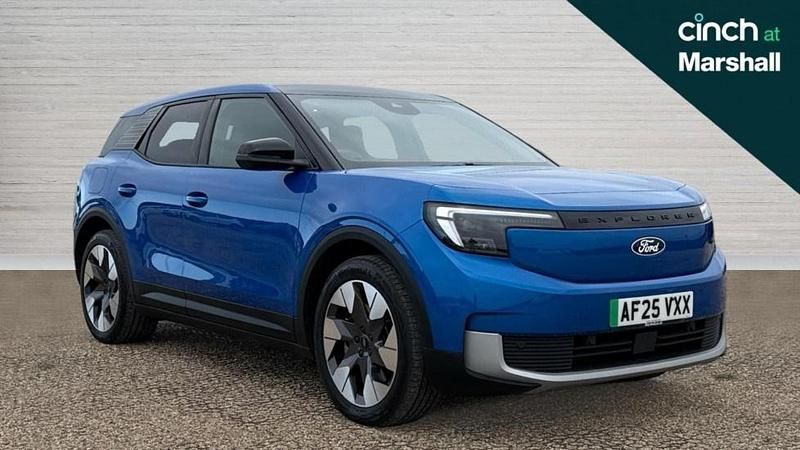 Blue my mind (exclusive paint) Used 2025 Ford Explorer Premium SUV | £31,999 (Expensive) - Image 1/4