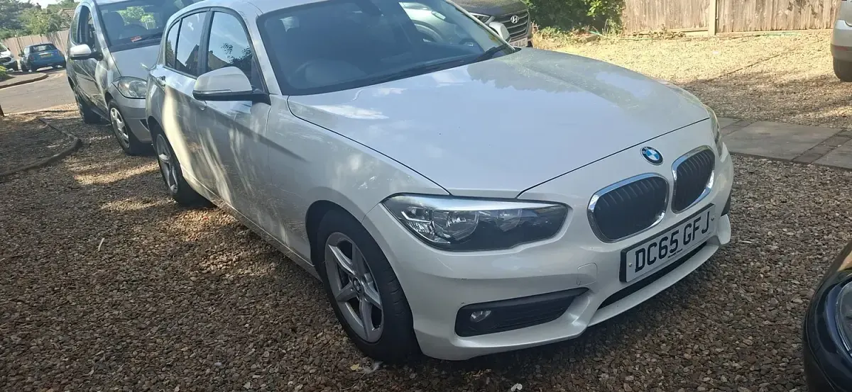 Used BMW 116 Efficient Dynamics 116 HP (85 kW) 2015 White Hatchback