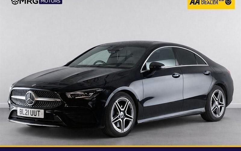 Used Mercedes CLA220 AMG Line Premium Plus 190 HP (139 kW) 2022 Sedan