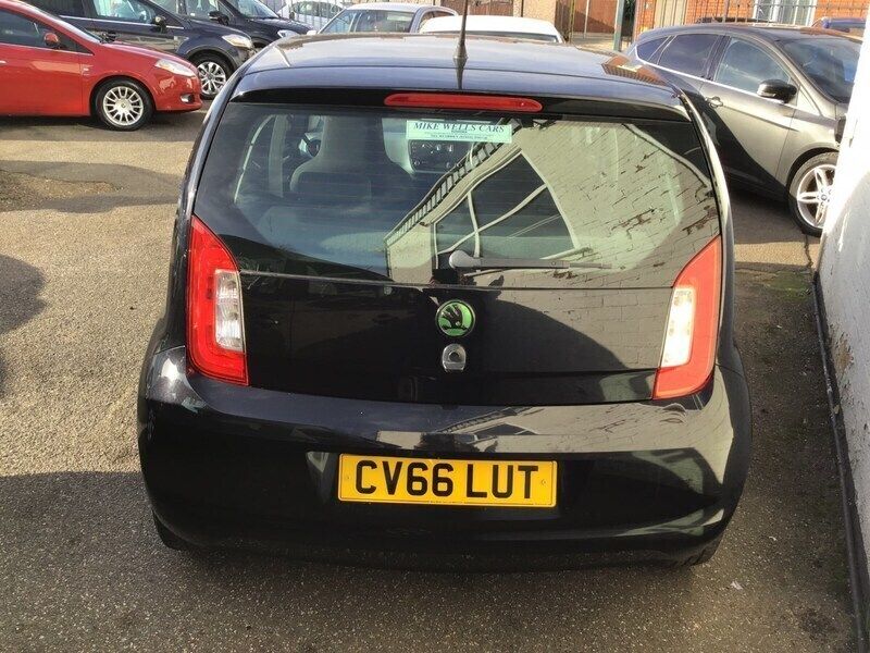 Used Skoda Citigo SE L 75 HP (55 kW) 2016 Black Hatchback