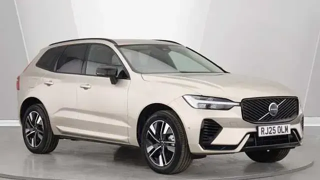 Usado Volvo XC60 Plus 350 HP (257 kW) 2026 SUV