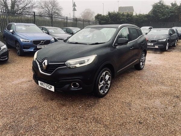 Black Used 2017 Renault Kadjar Dynamique SUV | £8,495 (A bit pricey) - Image 1/1