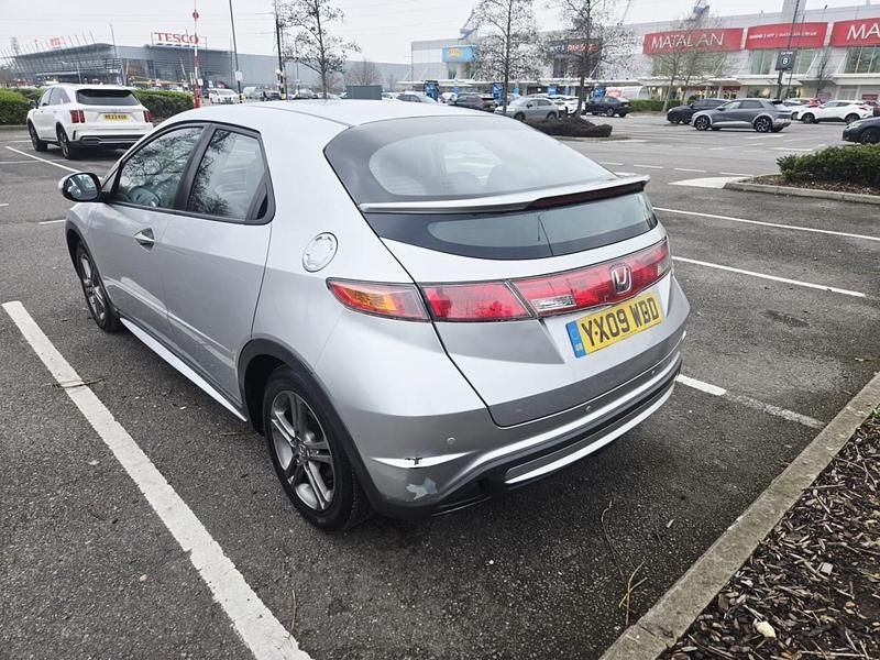 Used Honda Civic SE 98 HP (72 kW) 2009 Silver Hatchback
