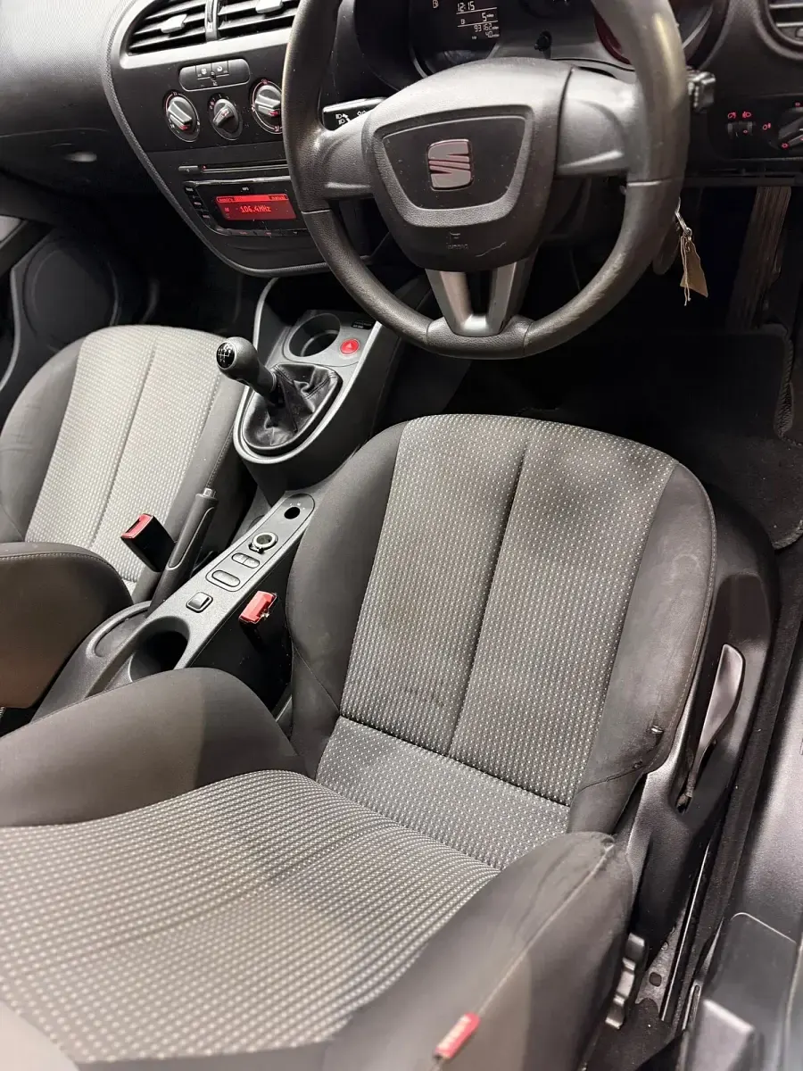 Used Seat Leon 2009 Blue Hatchback