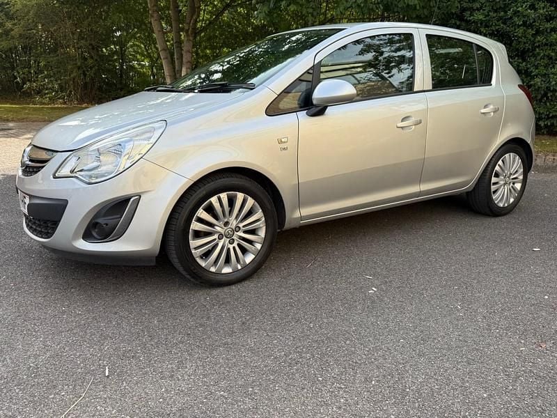 Silver Used 2011 Vauxhall Corsa Excite Hatchback | £1,795 (A bit pricey) - Image 1/4