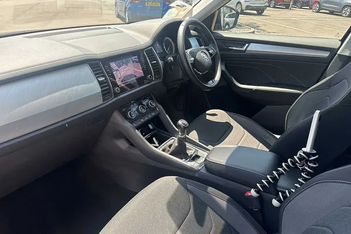 Used Skoda Kodiaq SE Drive 110 HP (80 kW) 2022 Petrol blue metallic SUV