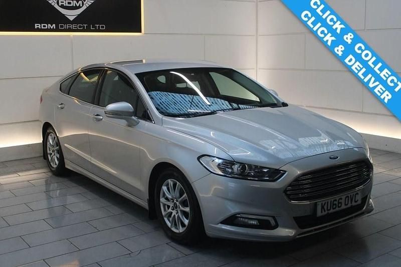 Silver Used 2016 Ford Mondeo Zetec Hatchback | £7,000 (Fair price) - Image 1/3