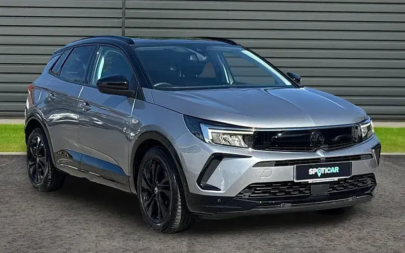 Used Vauxhall Grandland X 131 HP (96 kW) 2023 SUV