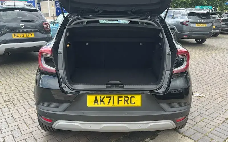 Used Renault Captur Iconic 91 HP (66 kW) 2022 SUV