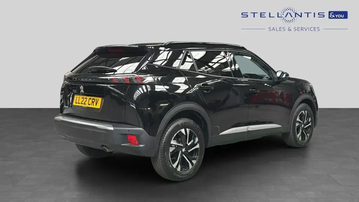 Used Peugeot 2008 Allure Premium 100 HP (73 kW) 2022 Black SUV