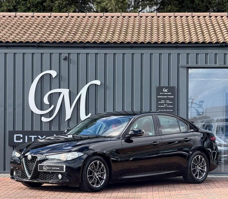 Black Used 2017 Alfa Romeo Giulia Super Sedan | £10,490 (A bit pricey) - Image 1/4