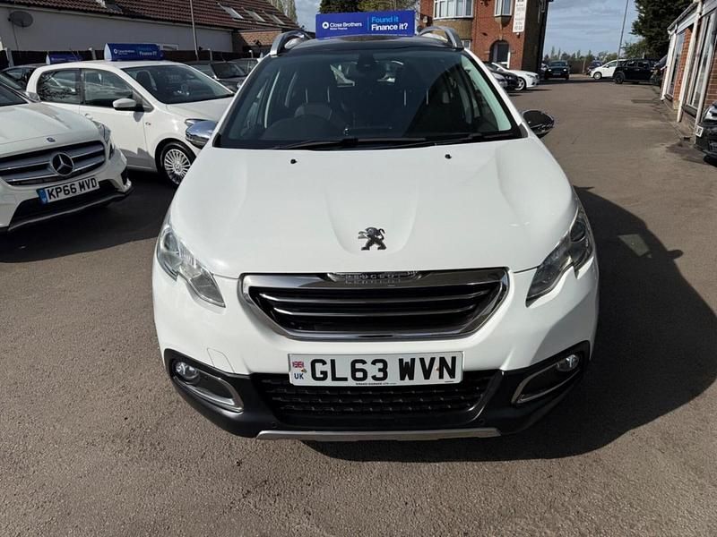 Used Peugeot 2008 S 2013 White SUV
