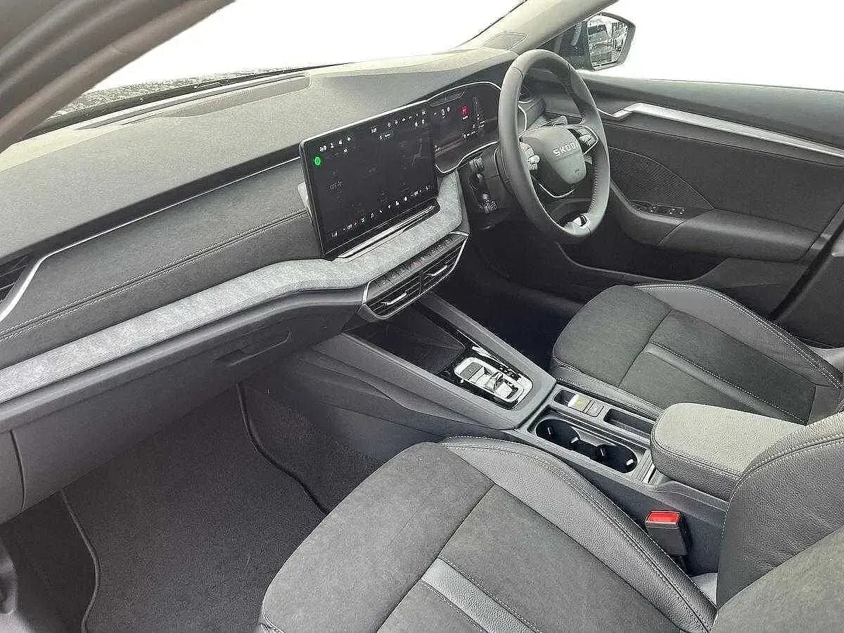New Skoda Octavia SE L 150 HP (110 kW) 2026 Black magic pearl effect Hatchback