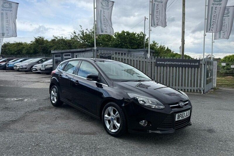 Black Used 2013 Ford Focus Zetec Hatchback | £3,695 (Fair price) - Image 1/1